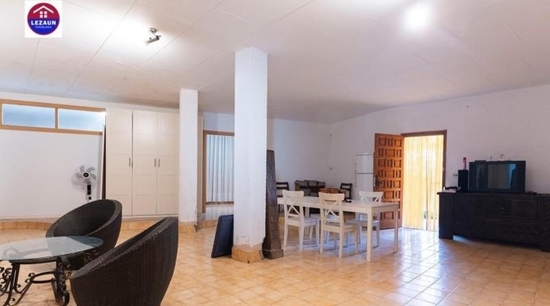 Navarra - Milagro - 328m2