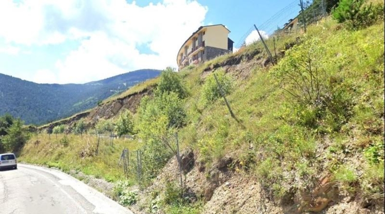 Gerona - Alp - 5126m2