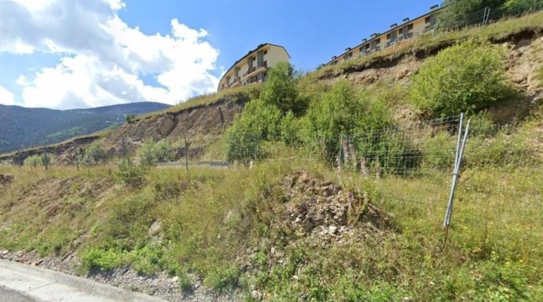 Gerona - Alp - 5126m2