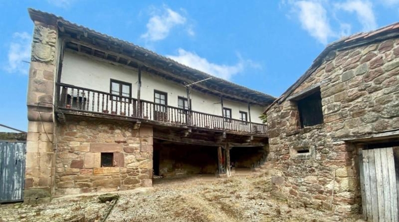 Cantabria - Cabezón de la Sal - 414m2