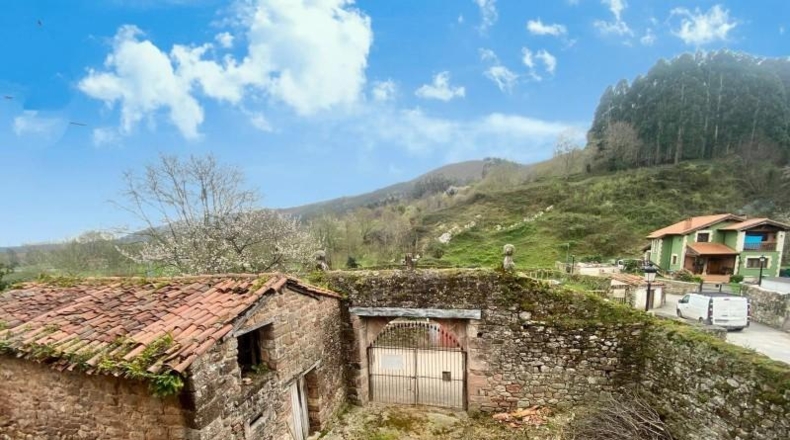 Cantabria - Cabezón de la Sal - 414m2
