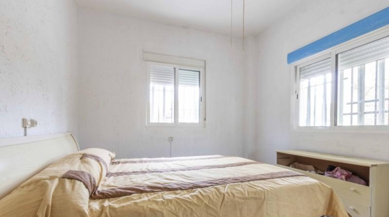 Валенсия - Villamarchante - 14759m2
