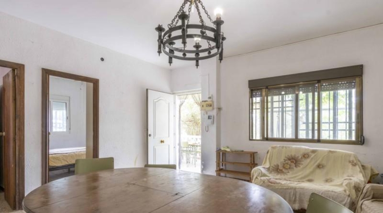 Валенсия - Villamarchante - 14759m2