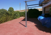 Chalet independiente con terreno en venta en la España, Lastras del Pozo, ref: TR139883 foto