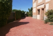 Chalet independiente con terreno en venta en la España, Lastras del Pozo, ref: TR139883 foto