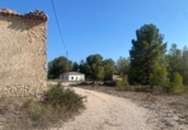 Xalet independent amb terreny en venda a la España, Tibi, ref.: TR137418 foto