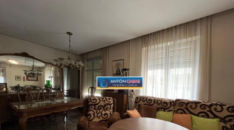 Alicante - Novelda - 590m2