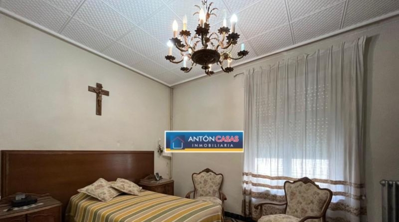 Alicante - Novelda - 590m2