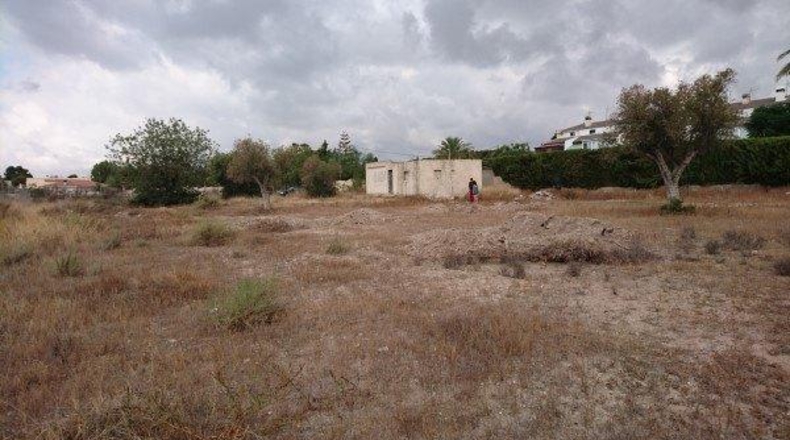 Alicante - Campello - 2000m2