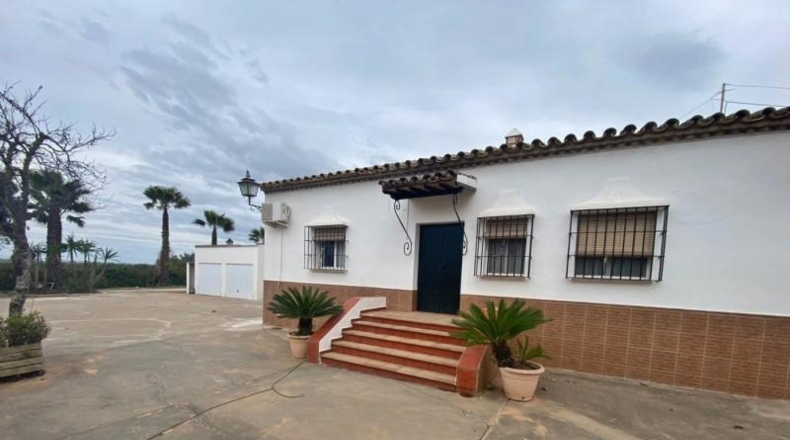 Córdoba - La Carlota - 3500m2