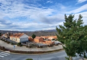 Xalet independent amb terreny en venda a la España, Villanueva de Ávila, ref.: TR218491 foto