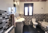 Xalet independent amb terreny en venda a la España, Villanueva de Ávila, ref.: TR218491 foto