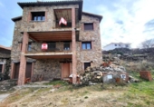 Xalet independent amb terreny en venda a la España, Villanueva de Ávila, ref.: TR218491 foto