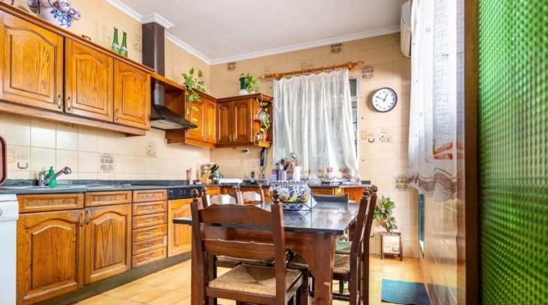 Sevilla - San Juan de Aznalfarache - 380m2