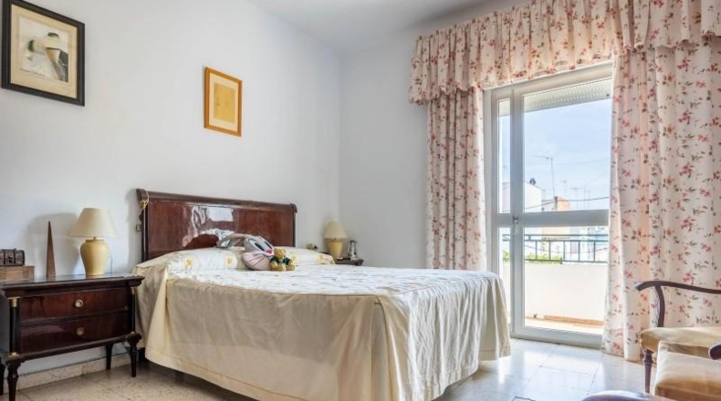 Sevilla - San Juan de Aznalfarache - 380m2