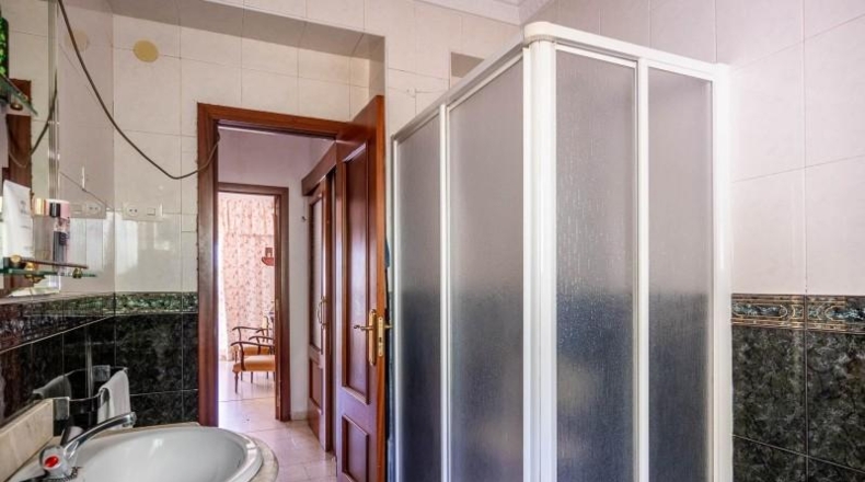 Sevilla - San Juan de Aznalfarache - 380m2