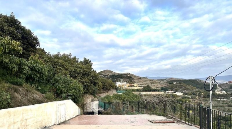 Granada - Motril - 12600m2
