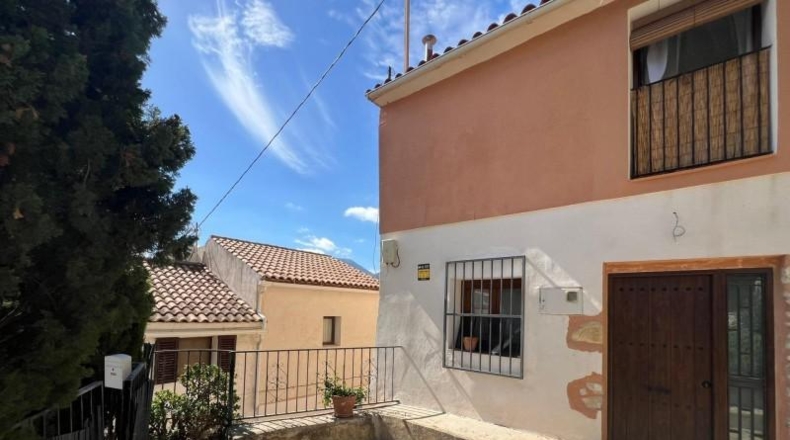 Alicante - Кальоса-де-Энсарриа - 525m2
