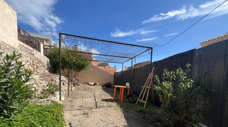 Alicante - Кальоса-де-Энсарриа - 525m2