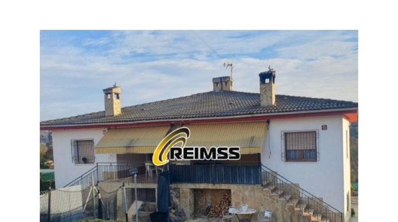 Gerona - Sils - 900m2