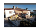 Chalet independiente con terreno en venta en la España, Sils, ref: TR193249 foto