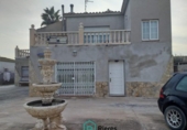 Chalet independiente con terreno en venta en la España, Deltebre, ref: TR269372 foto
