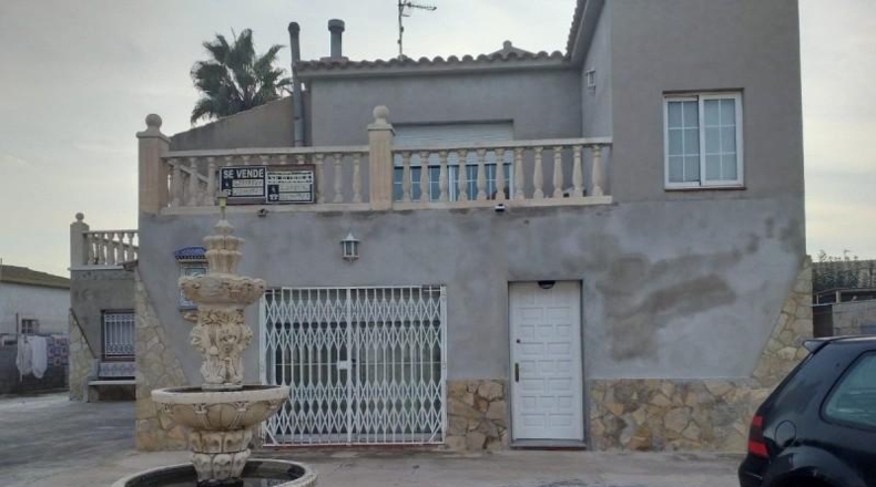 Tarragona - Deltebre - 1200m2