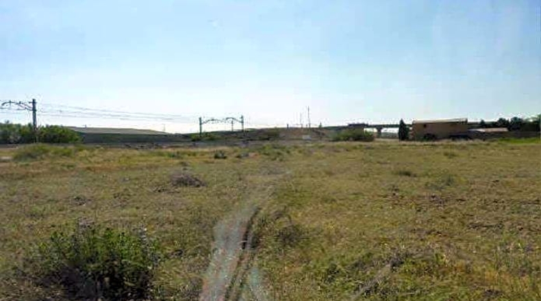 Zaragoza - Pinseque - 3700m2
