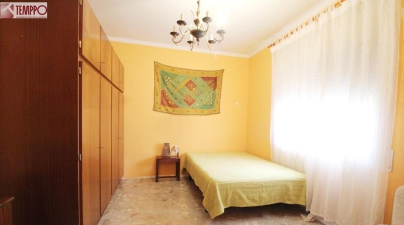 Tarragona - ла Бисбаль дель Пенедес - 2005m2