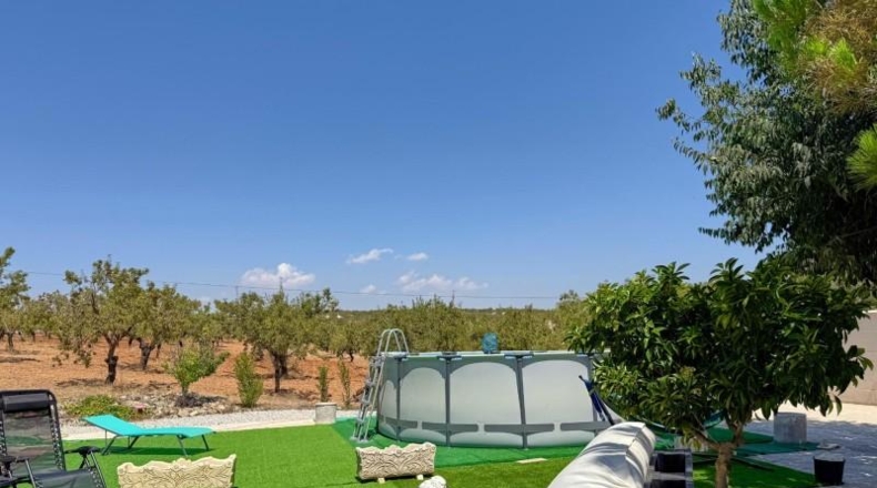 Almería - Oria - 12390m2