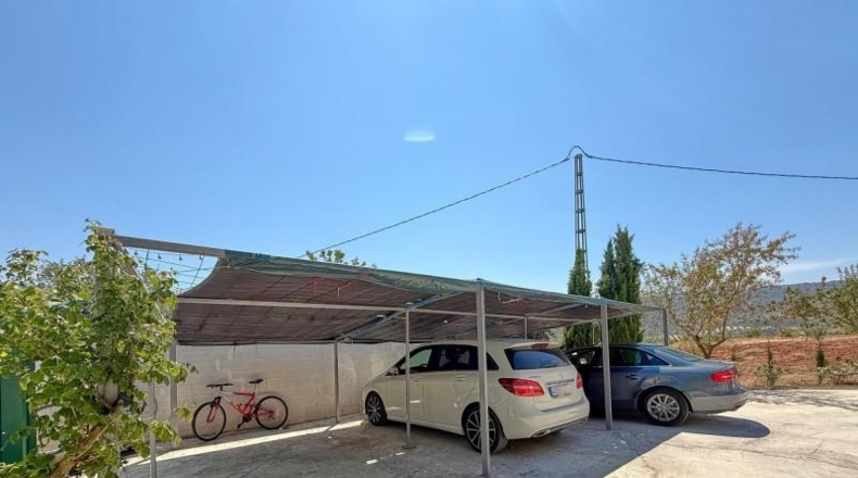 Almería - Oria - 12390m2