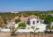 Xalet independent amb terreny en venda a la España, Oria, ref.: TR328982 foto