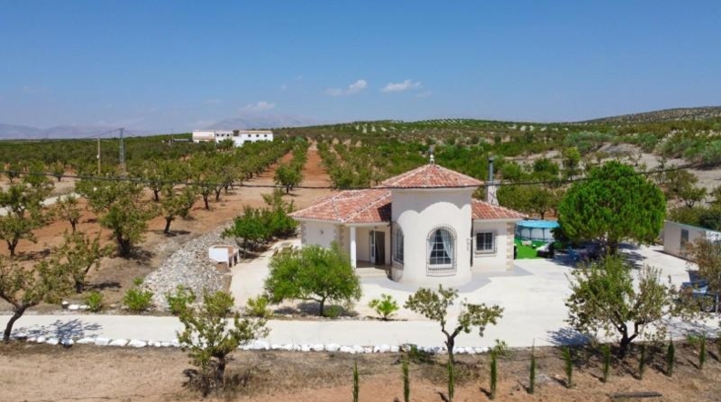 Almería - Oria - 12390m2