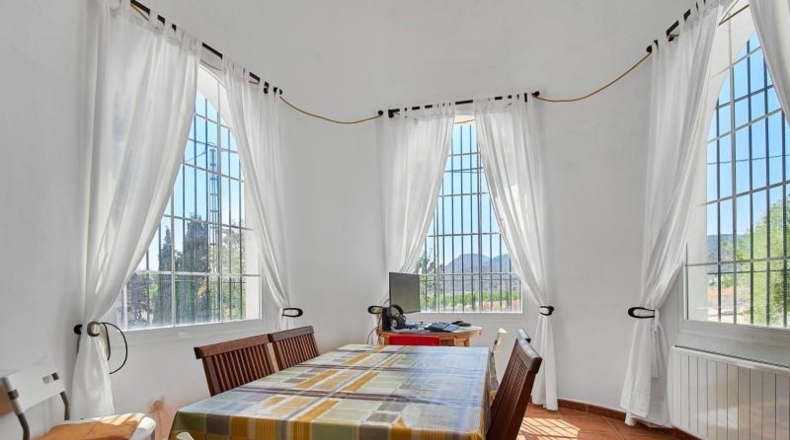 Almería - Oria - 12390m2