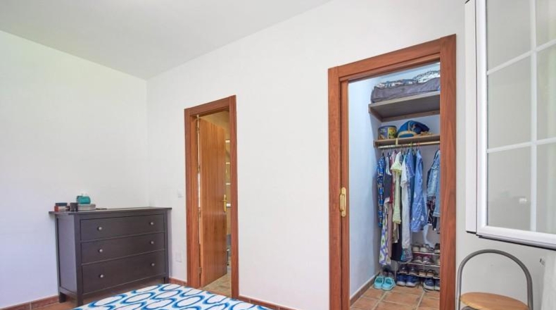 Almería - Oria - 12390m2