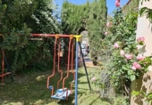 Отдельно стоящий дом с участком на продажу в городе Graena Фото