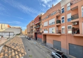 Дом с участком на продажу в городе Orihuela Фото