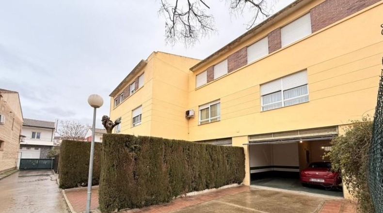 Zaragoza - Saragossa - 177m2