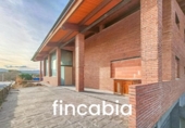 Detached villa with land for sale on España, Sils, ref: TR380099 photo