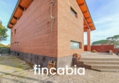 Detached villa with land for sale on España, Sils, ref: TR380099 photo