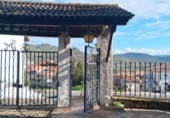Chalet independiente con terreno en venta en la España, Sotoserrano, ref: TR316518 foto