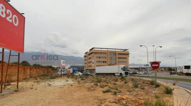 Almeria - El Ejido - 1977m2