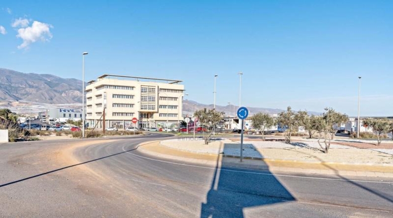 Almeria - El Ejido - 1977m2