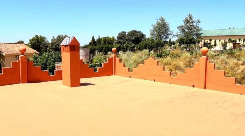 Sevilla - Castilblanco de los Arroyos - 2570m2