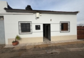 Chalet independiente con terreno en venta en la España, Orihuela, ref: TR376169 foto