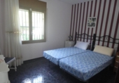 Chalet independiente con terreno en venta en la España, Calafell, ref: TR263404 foto
