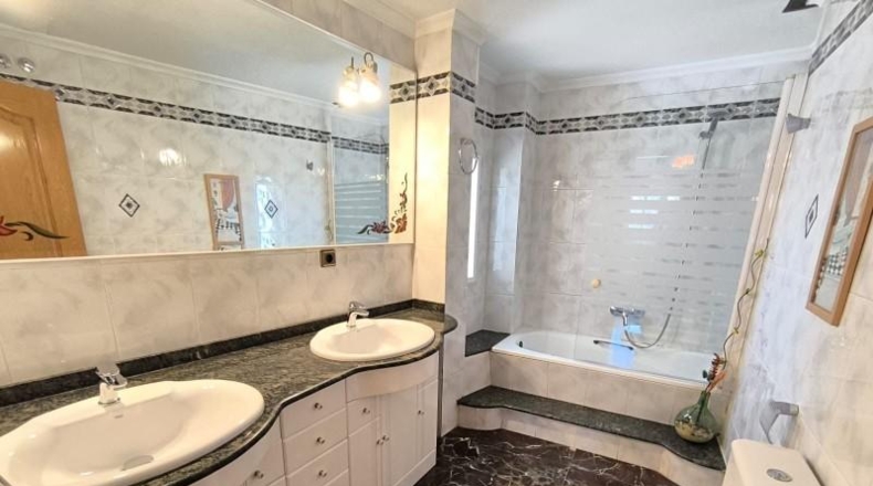 Alicante - Dolores - 314m2