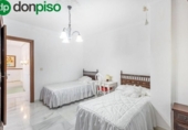 Chalet independiente con terreno en venta en la España, Fonelas, ref: TR265682 foto