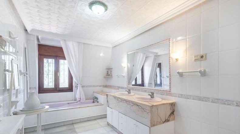 Granada - Fonelas - 600m2