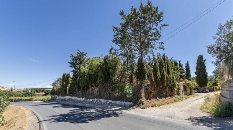 Granada - Fonelas - 600m2